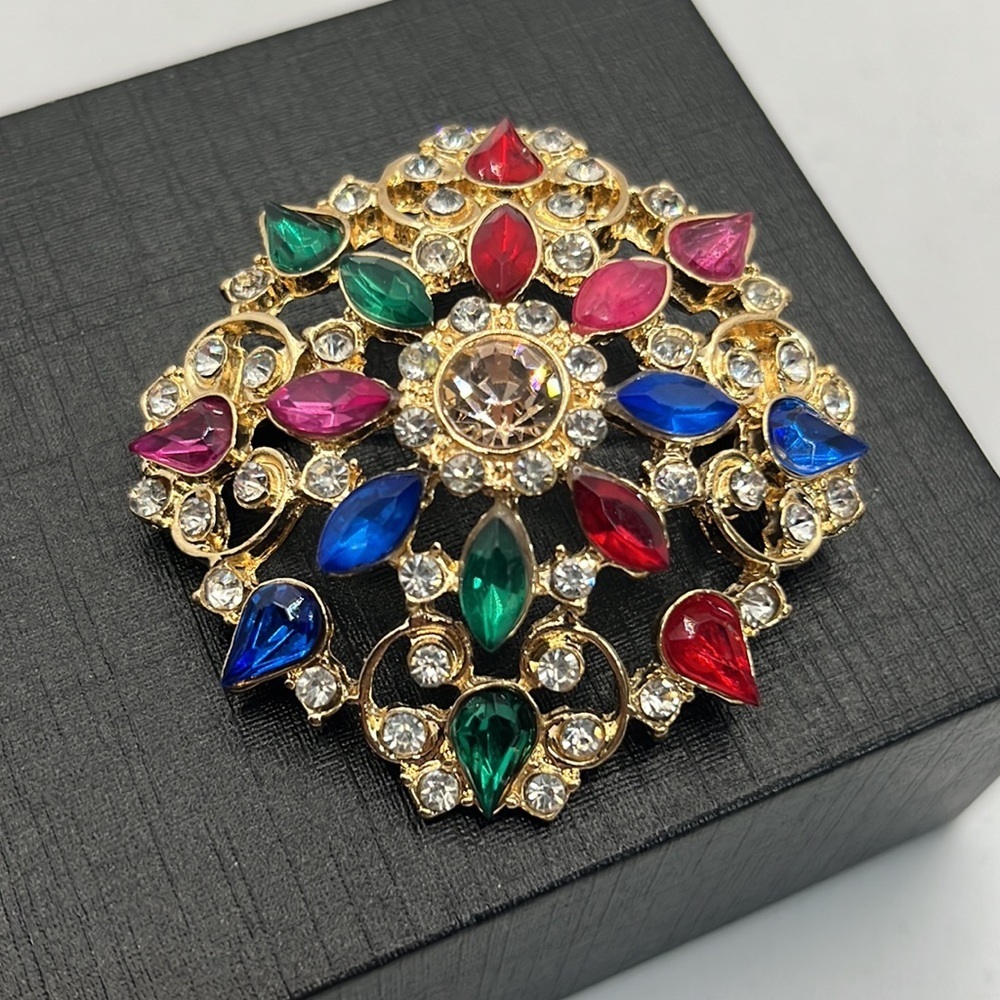VTG Baroque Multi Crystal Golden Brooch Pin 1.75"
